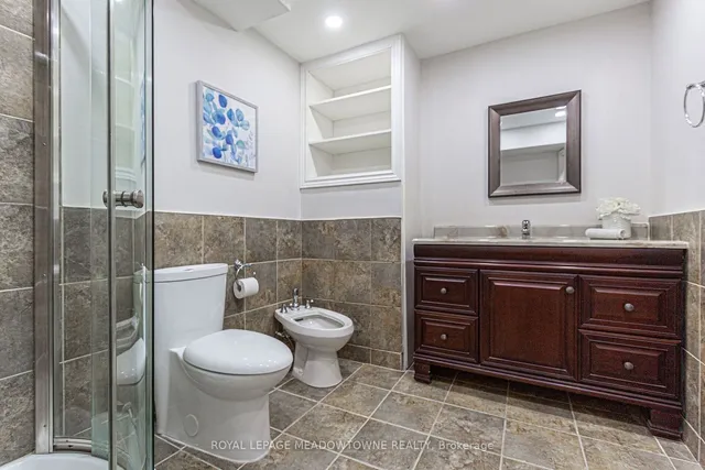 Additional image 29 of 431 Baverstock Cres