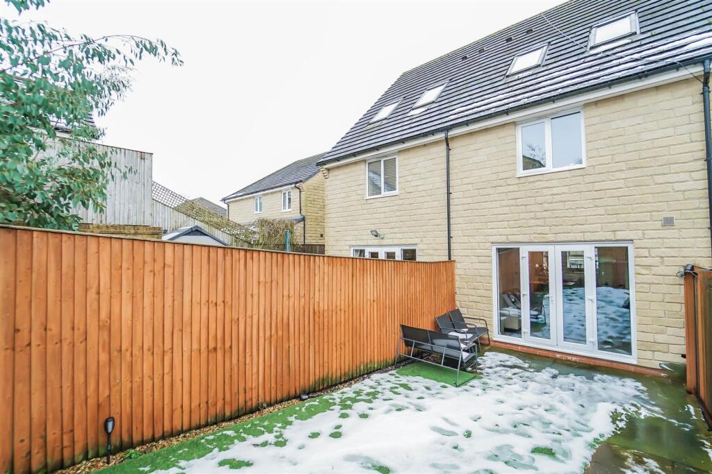 Additional image 11 of Clogger Close, Rossendale