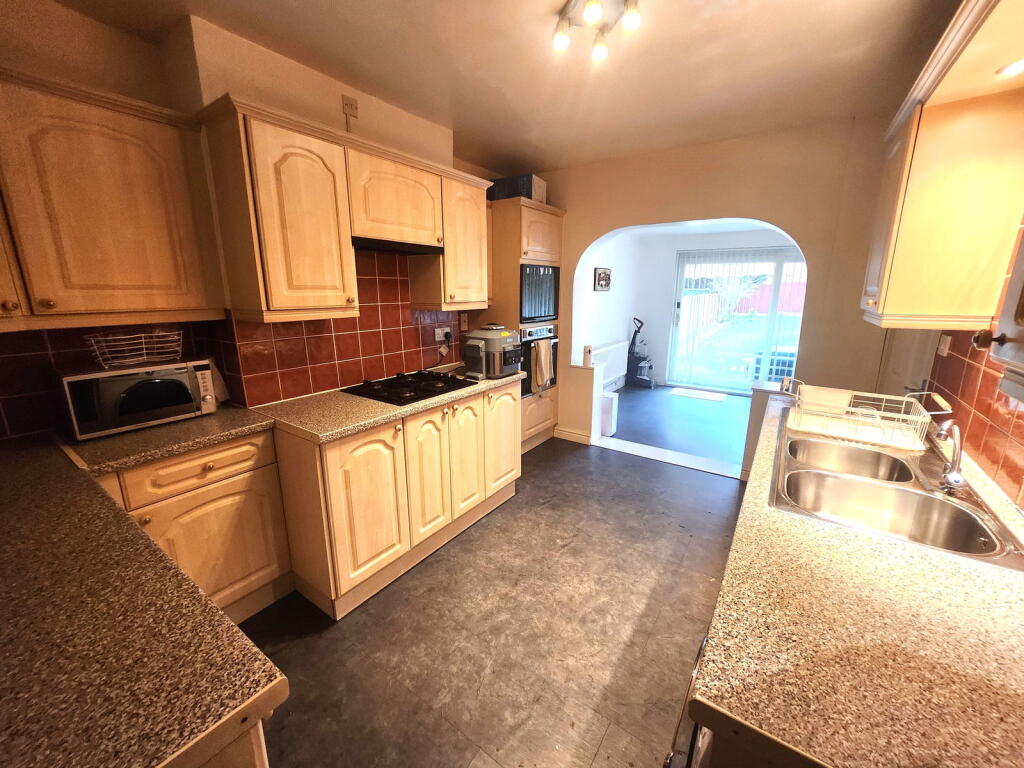 Additional image 5 of Park Avenue, Rowley Regis, B65 9ES