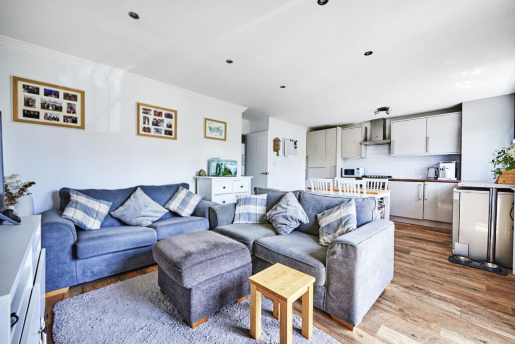 Additional image 4 of Minister Court, Frogmore, St. Albans, Hertfordshire, AL2