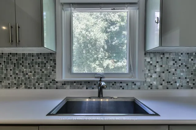 Additional image 12 of 2 Citadel Dr