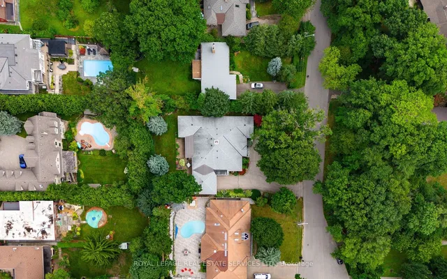 Additional image 38 of 70 Leggett Ave