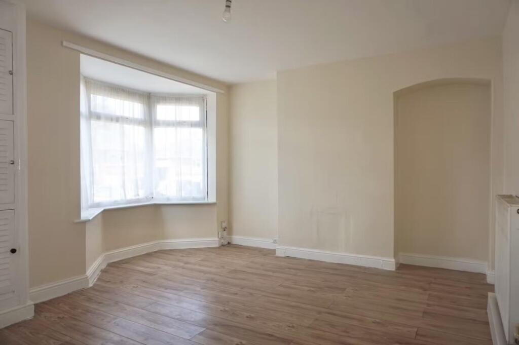 Additional image 10 of Honiton Crescent, Birmingham