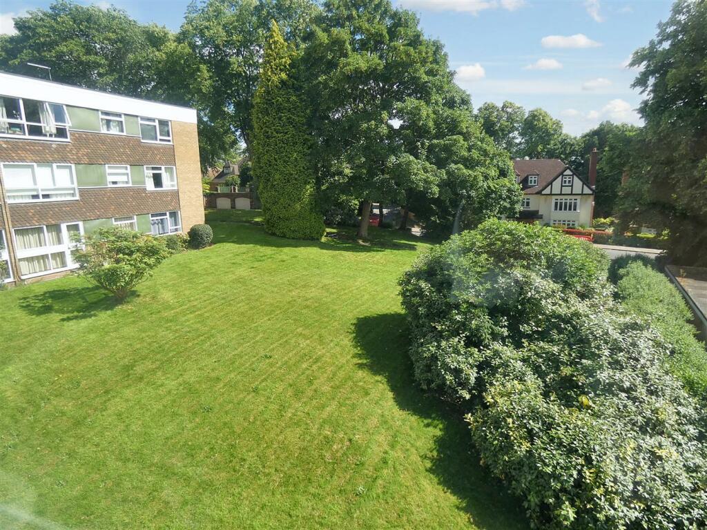 Additional image 16 of Eaton Court, Mulroy Road, Sutton Coldfield, Birmingham