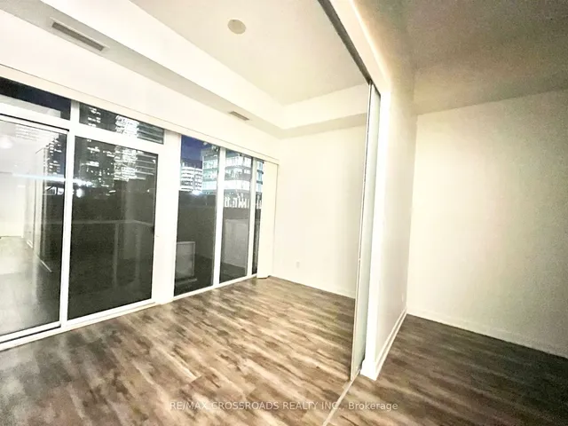 Additional image 2 of 126 Simcoe St Unit 702