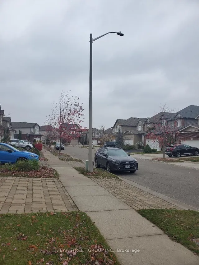 Additional image 3 of 260 Lemon Grass Cres