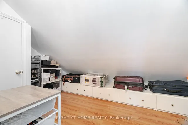 Additional image 34 of 2525 Gerrard St