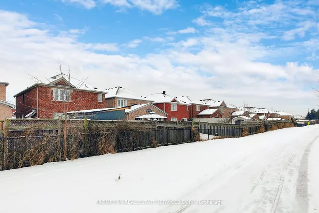 Additional image 33 of 118 Sand Cherry Cres