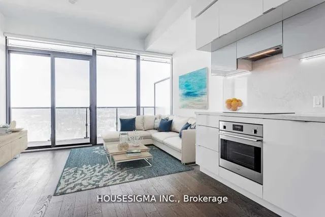 Additional image 7 of 185 Roehampton Ave Unit 3406