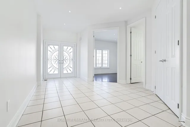 Additional image 2 of 4 Lavallee Cres