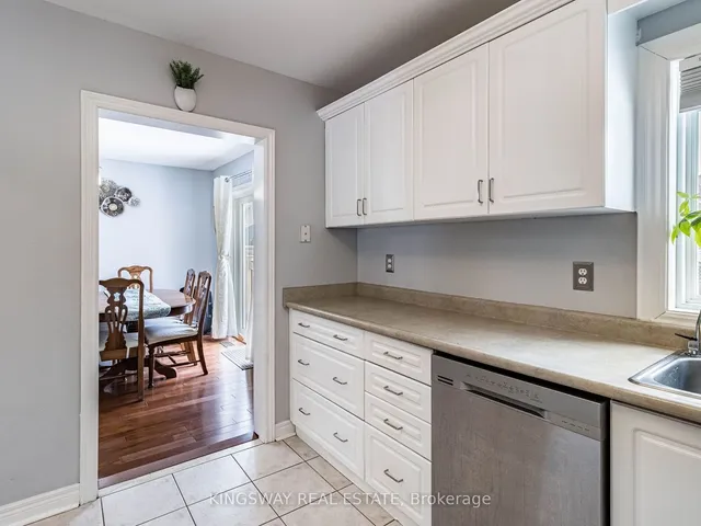 Additional image 18 of 570 Enfield Rd