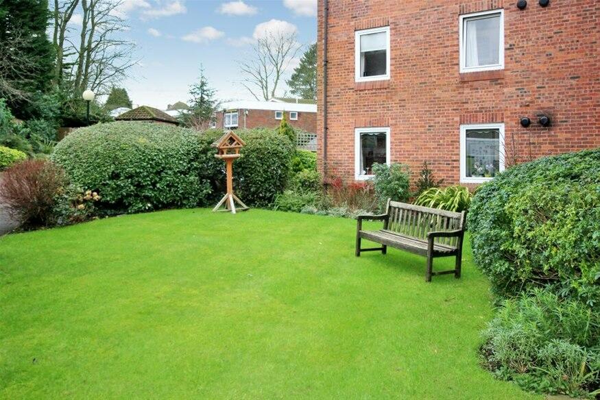 Additional image 8 of Roundwood Lane, Harpenden, AL5