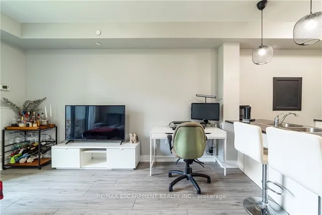 Additional image 2 of 125 Shoreview Pl Unit 226