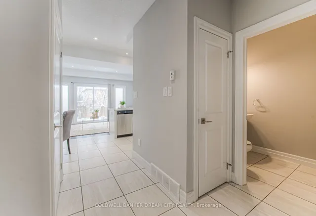 Additional image 4 of 48 Fourth Ave