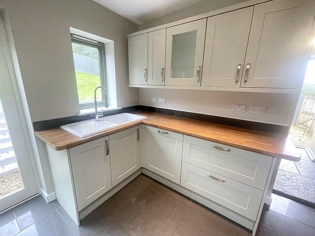 Additional image 3 of East End, BA3