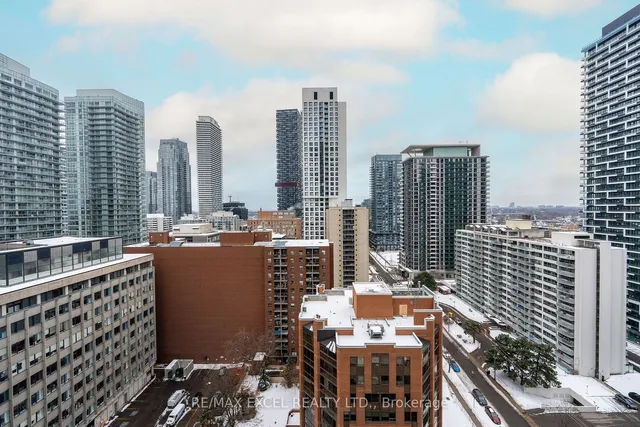 Additional image 27 of 161 Roehampton Ave Unit 1913