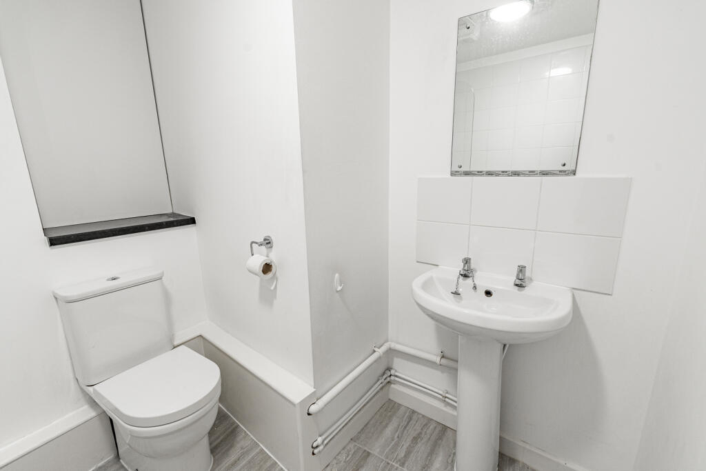 Additional image 7 of High Street, Bromsgrove, Worcestershire, B61