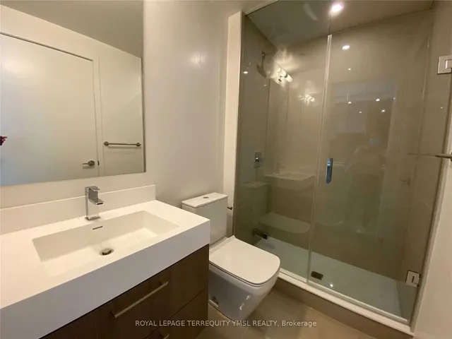 Additional image 11 of 1 Yorkville Ave Unit 1601