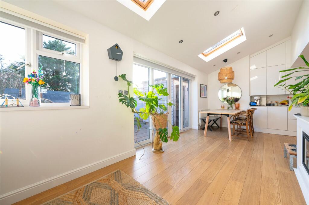 Additional image 16 of Cavan Drive, St. Albans, Hertfordshire