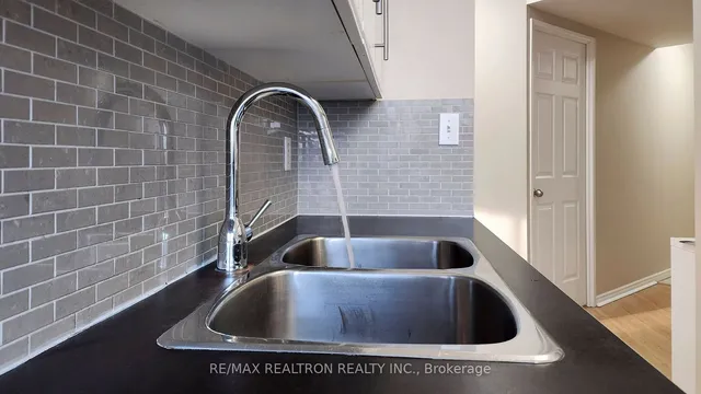 Additional image 12 of 35 Empress Ave Unit 507