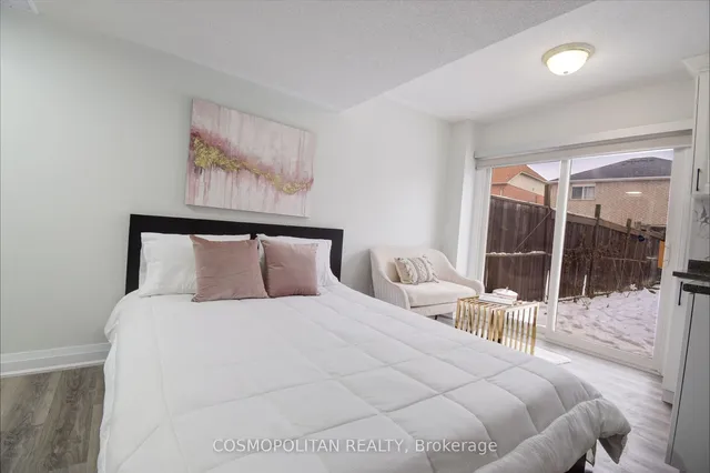 Additional image 27 of 125 Dunlop Crt