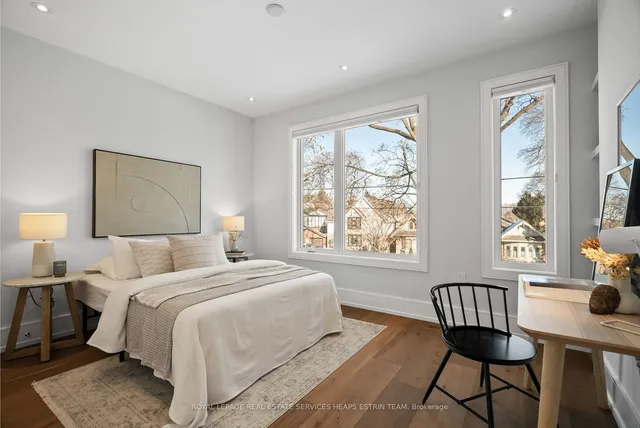 Additional image 25 of 39 Sharron Dr