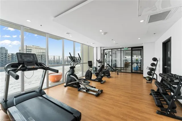 Additional image 18 of 60 Charles St Unit 2712