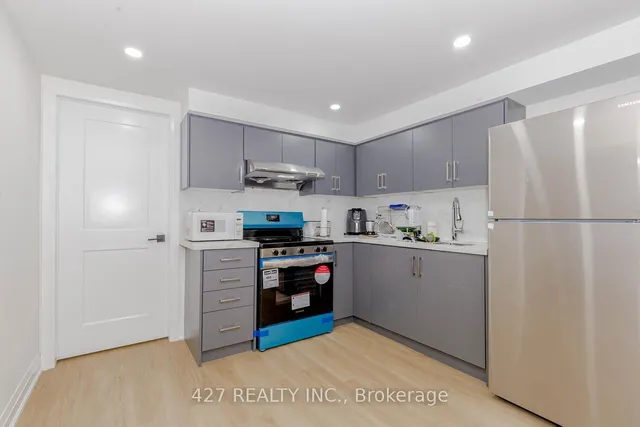 Additional image 34 of 42 Courtleigh Sq