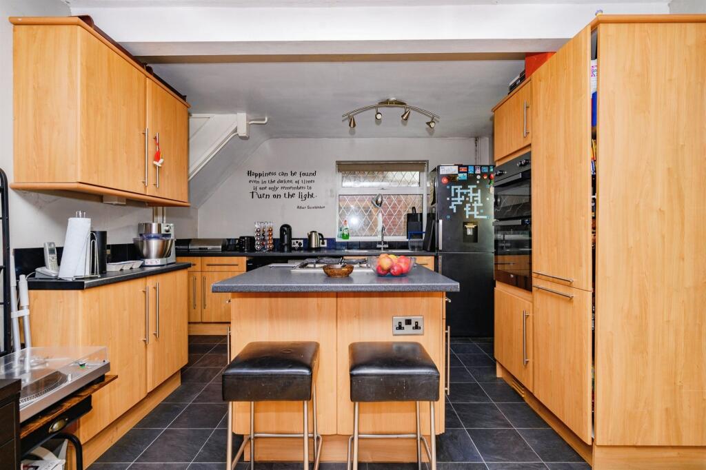 Additional image 3 of Riverford Close, Harpenden