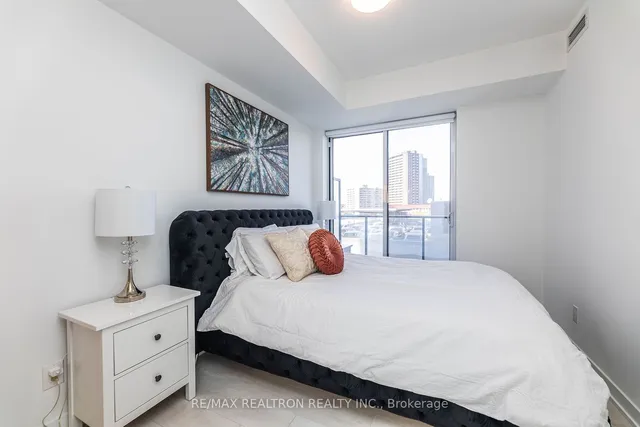 Additional image 10 of 5 Defries St Unit 701