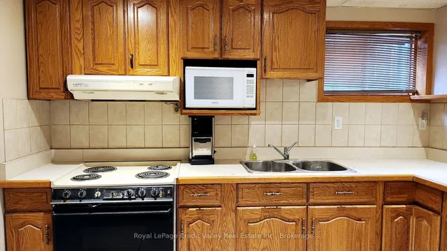 Additional image 25 of 230 Rutherford Rd