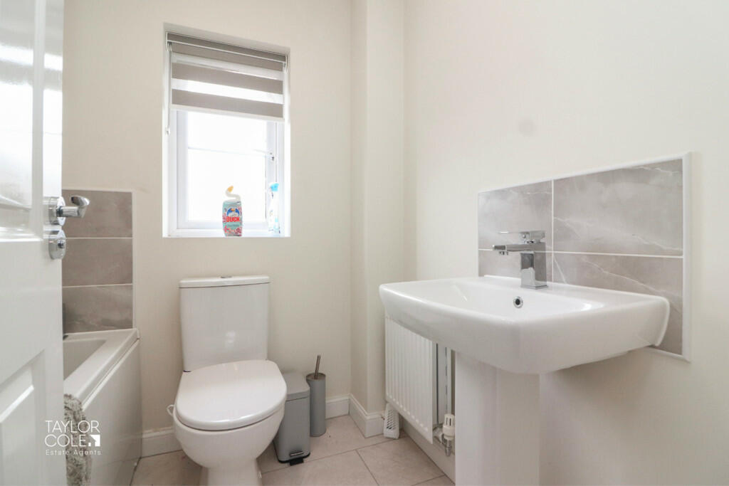 Additional image 23 of Longbourn Crescent, Tamworth
