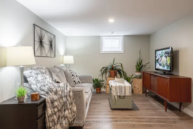 Additional image 28 of 44 Falaise Rd