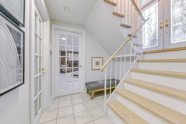 Additional image 24 of 1284 Falgarwood Dr