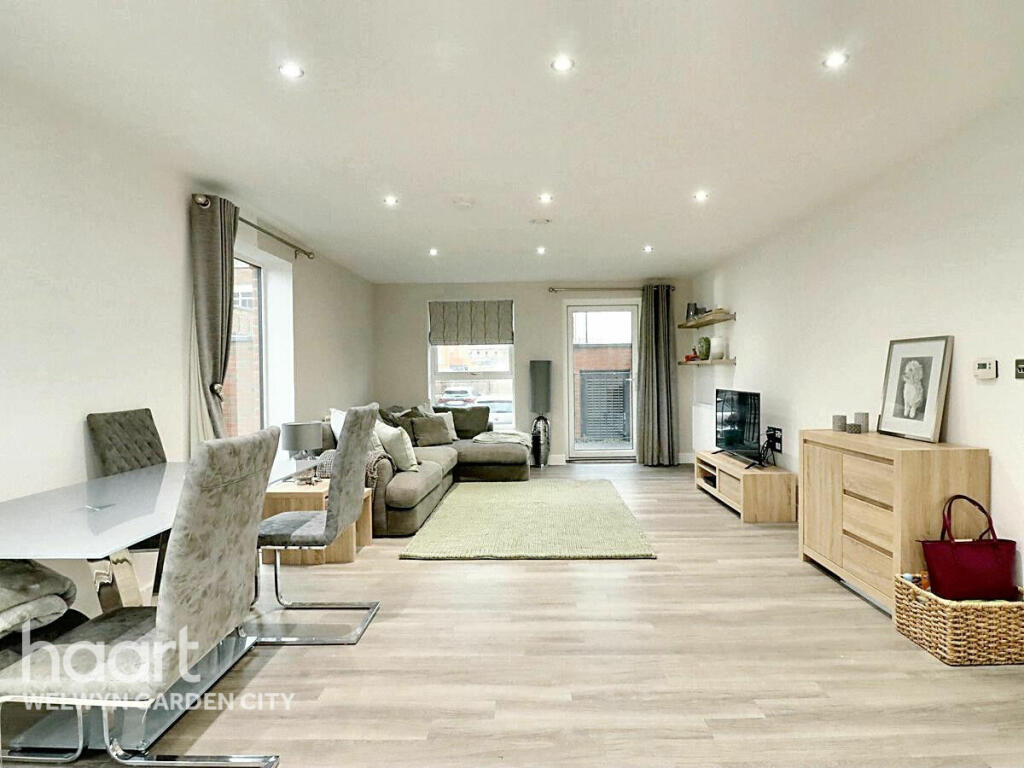 Additional image 14 of Bridge Road East, WELWYN GARDEN CITY