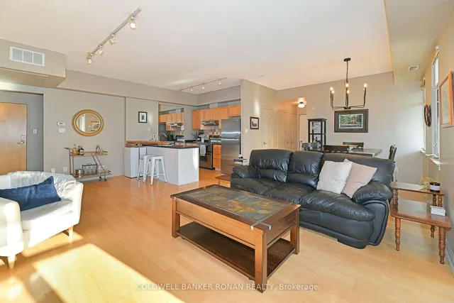 Additional image 5 of 550 Front St Unit 602