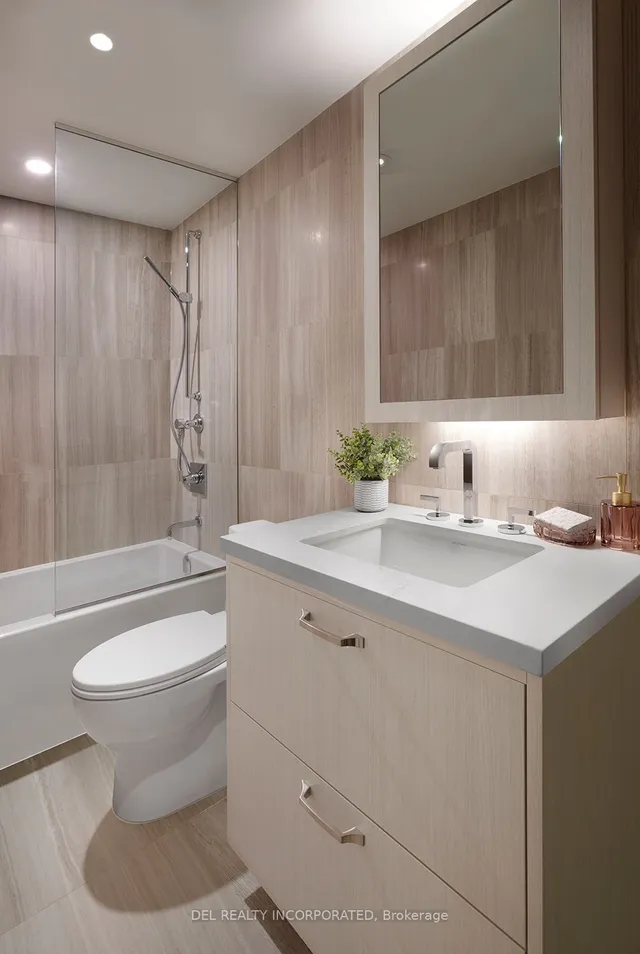 Additional image 17 of 455 Wellington St Unit 903