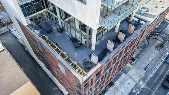 Additional image 31 of 81 Wellesley St Unit 907