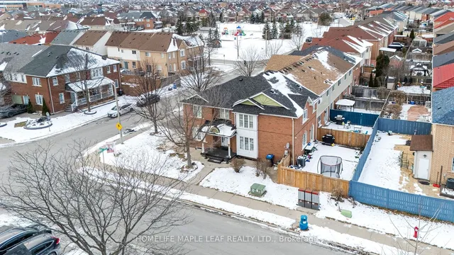 Additional image 38 of 1 MADRONNA Gdns