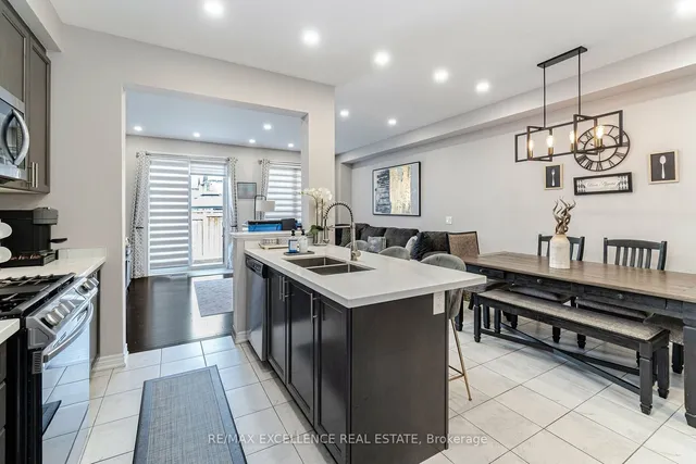 Additional image 35 of 15 Davenfield Circ