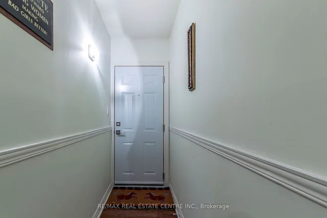 Additional image 6 of 2040 Cleaver Ave Unit 102