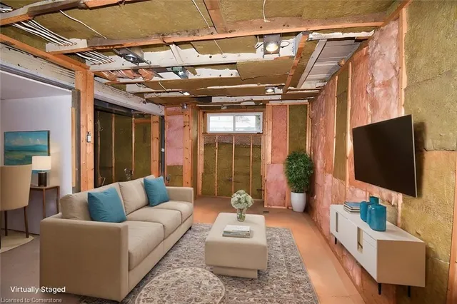 Additional image 36 of 324 Aberdeen Ave