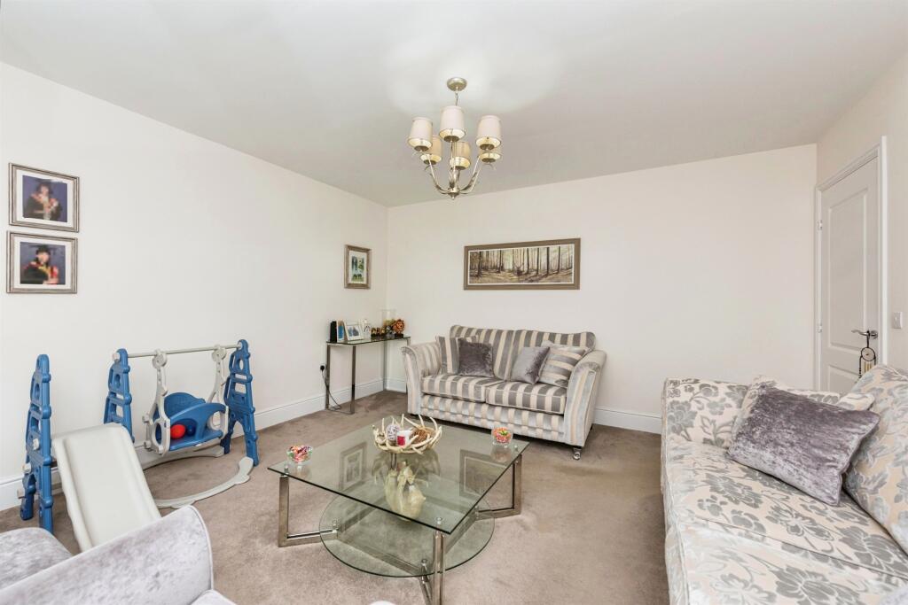 Additional image 3 of Alton Close, Amington, Tamworth