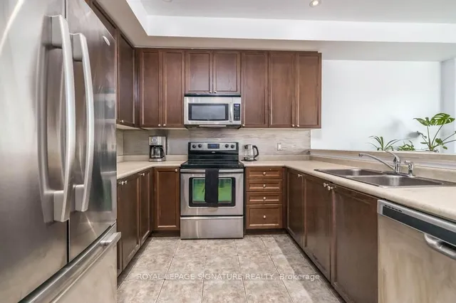 Additional image 9 of 114 Cedar Lake Cres