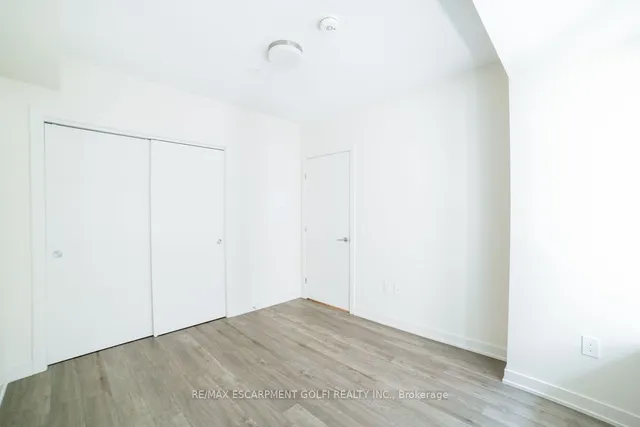 Additional image 28 of 212 King William St Unit 1111