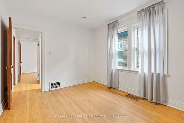 Additional image 18 of 4 Edgevale Rd