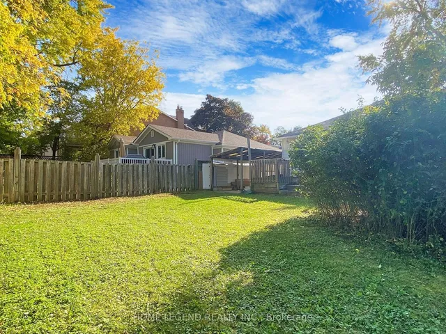 Additional image 28 of 128 Alfred Ave