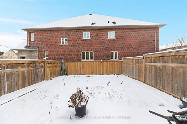 Additional image 35 of 27 Goldthread Terr