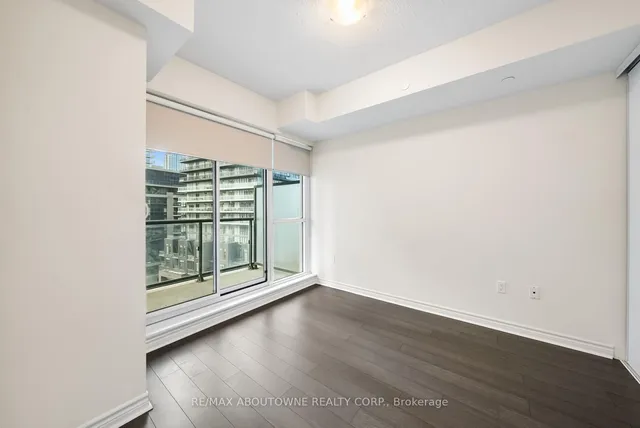 Additional image 19 of 39 Annie Craig Dr Unit 802