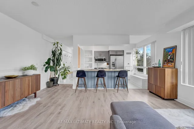 Additional image 2 of 1910 Lake Shore Blvd Unit 201